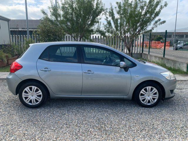TOYOTA Auris 1.4 D-4D 5 porte Sol