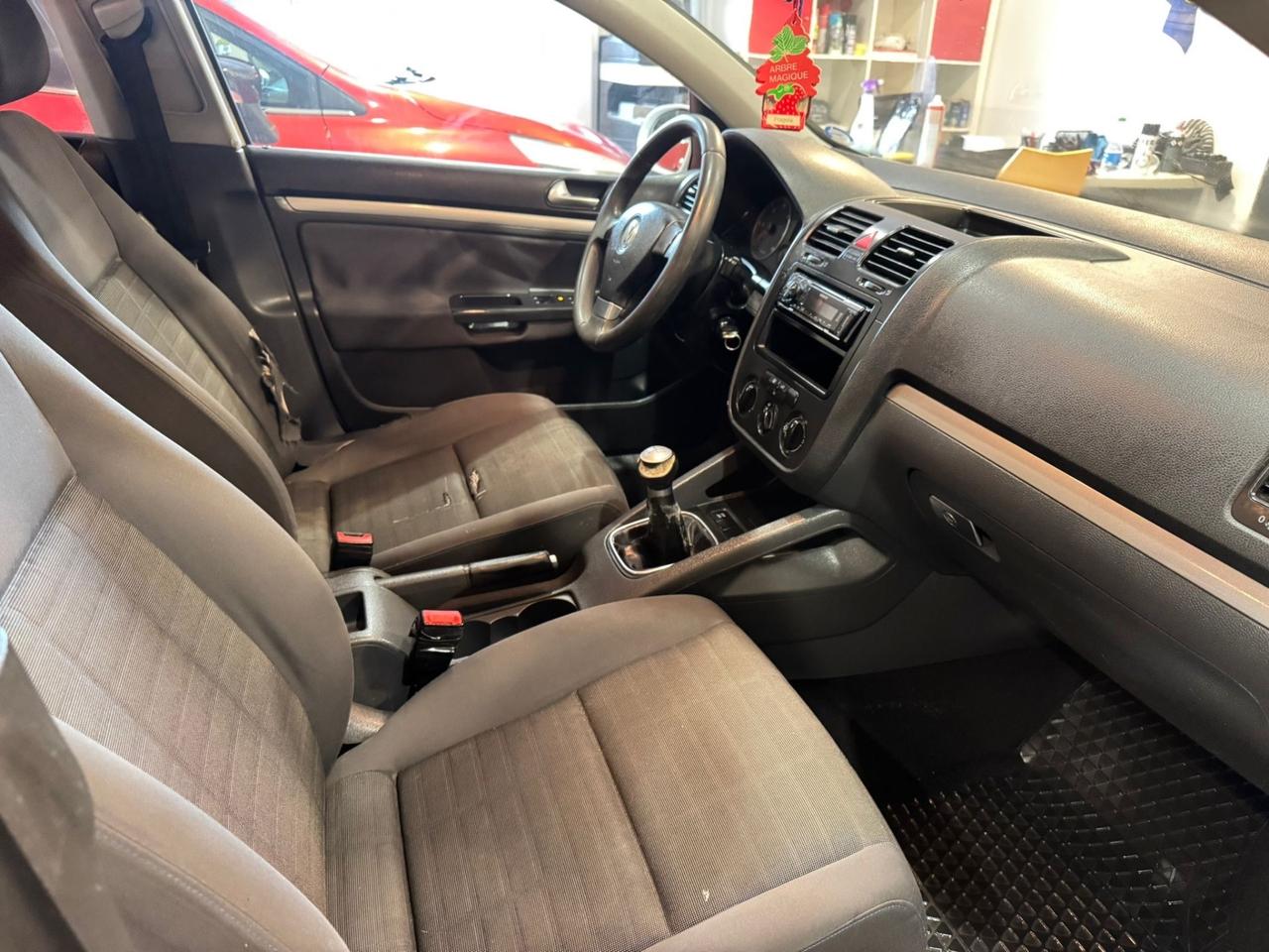 Volkswagen Golf 1.9 DIESEL NEOPATENTATI