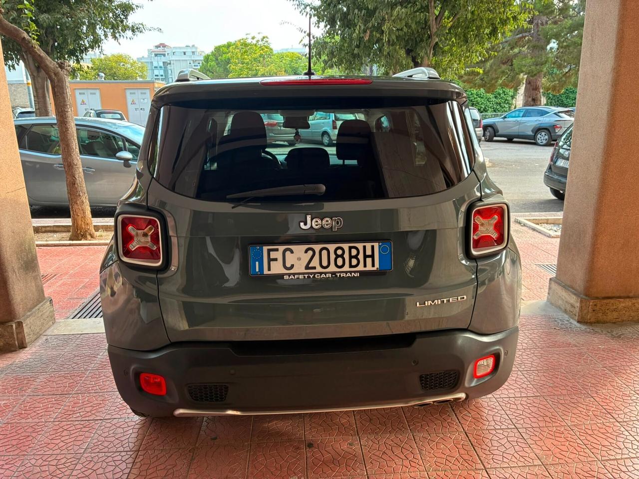 Jeep Renegade1.6Mjt120CV Limited perfetta garantita-16