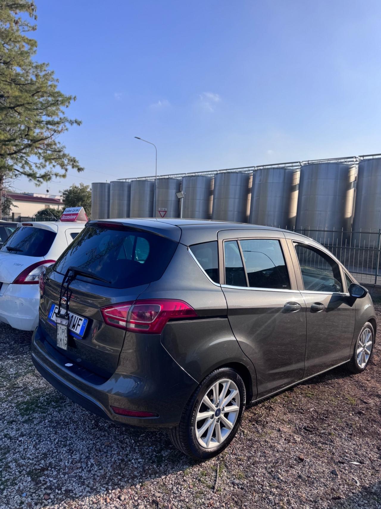 Ford B-Max 1.5 TDCi 75 CV Business Titanium