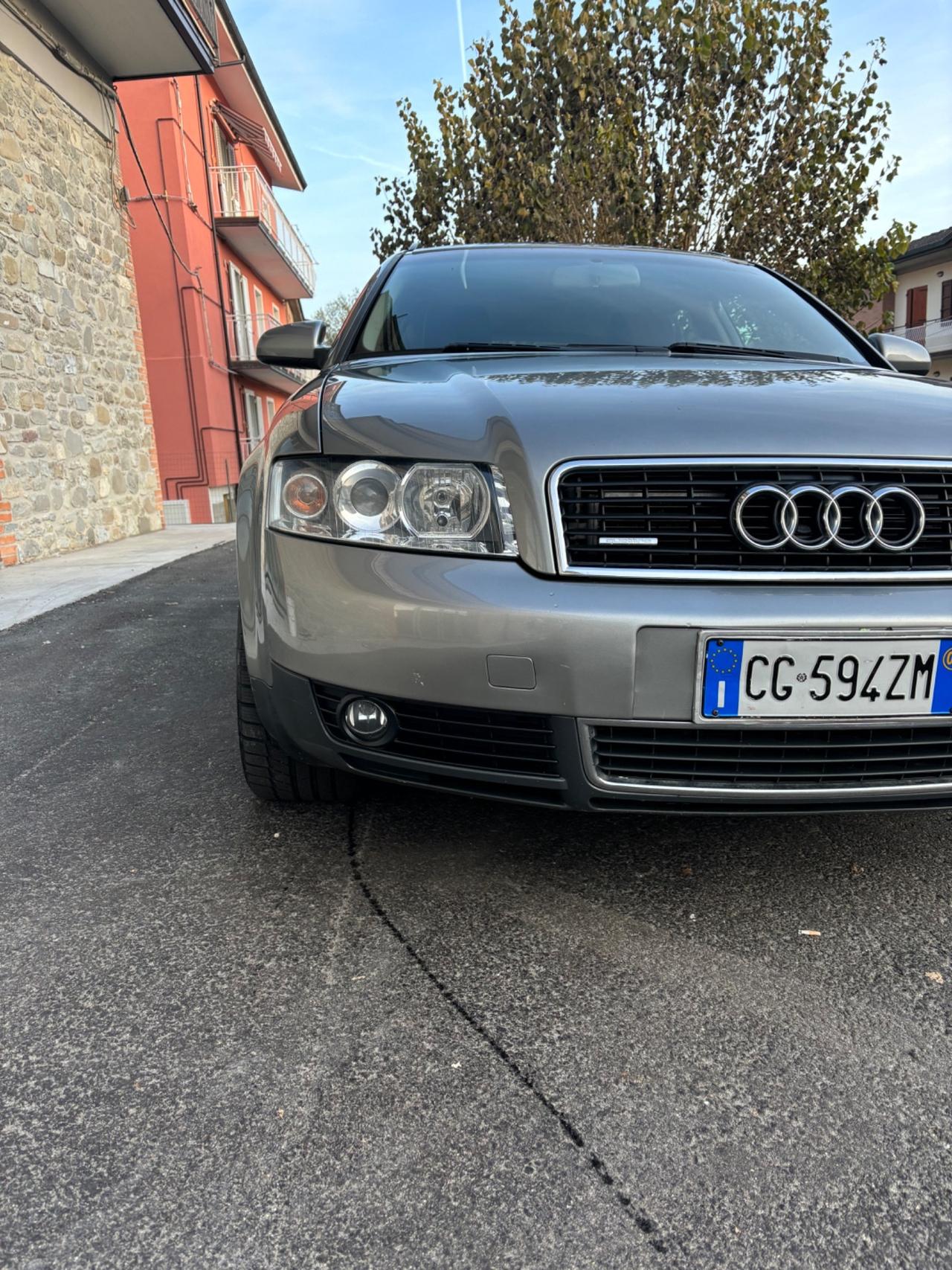 Audi A4 1900 TDI quattro ASI