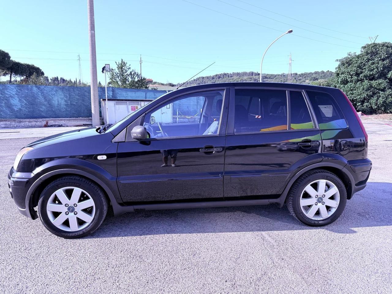Ford Fusion Fusion+ 1.6 TDCi 5p. Ok neopatentati