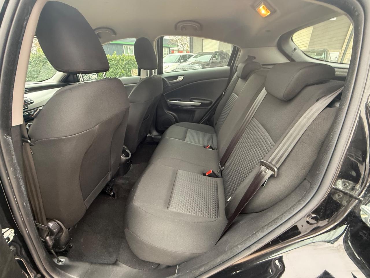 Alfa Romeo Giulietta 1.6 JTDm-2 105 CV Distinctive