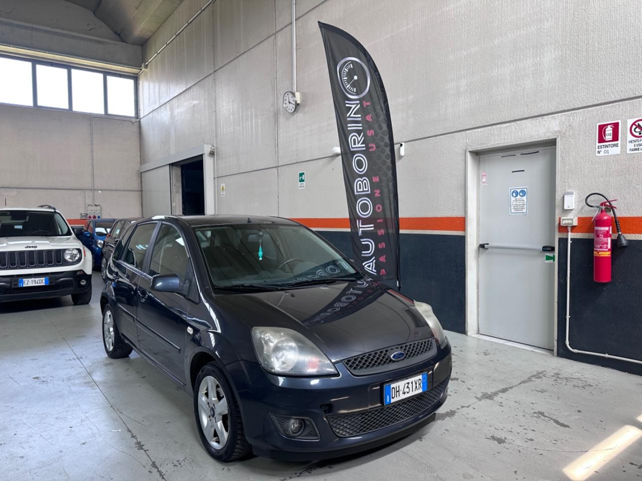Ford Fiesta 1.4 TDCi 5p. Titanium