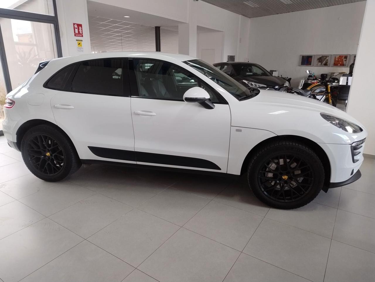 Porsche Macan 2.0