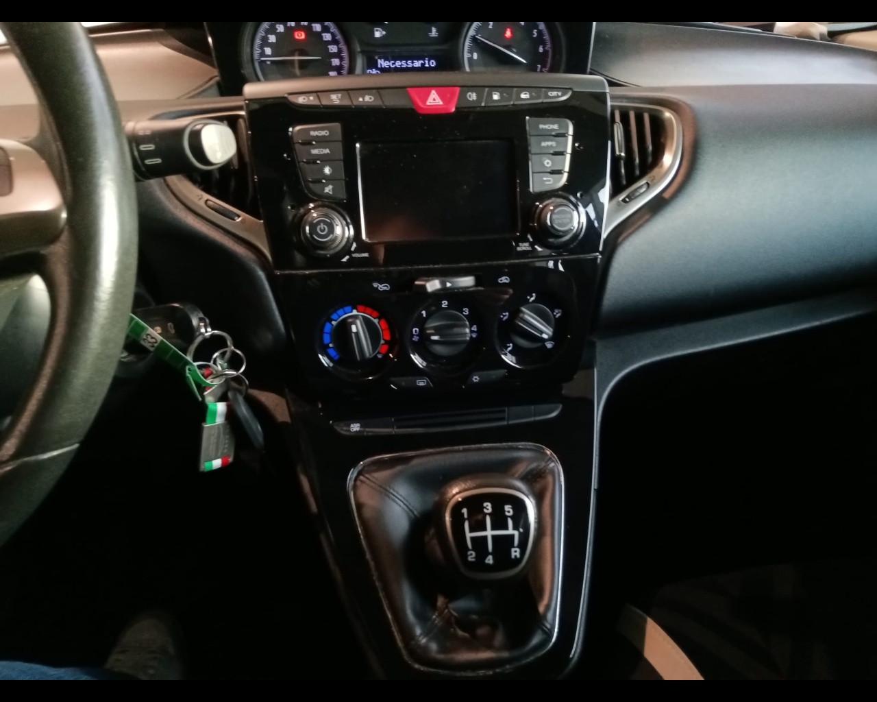 LANCIA Ypsilon III 2015 - Ypsilon 1.2 Gold ecochic Gpl 69cv my16