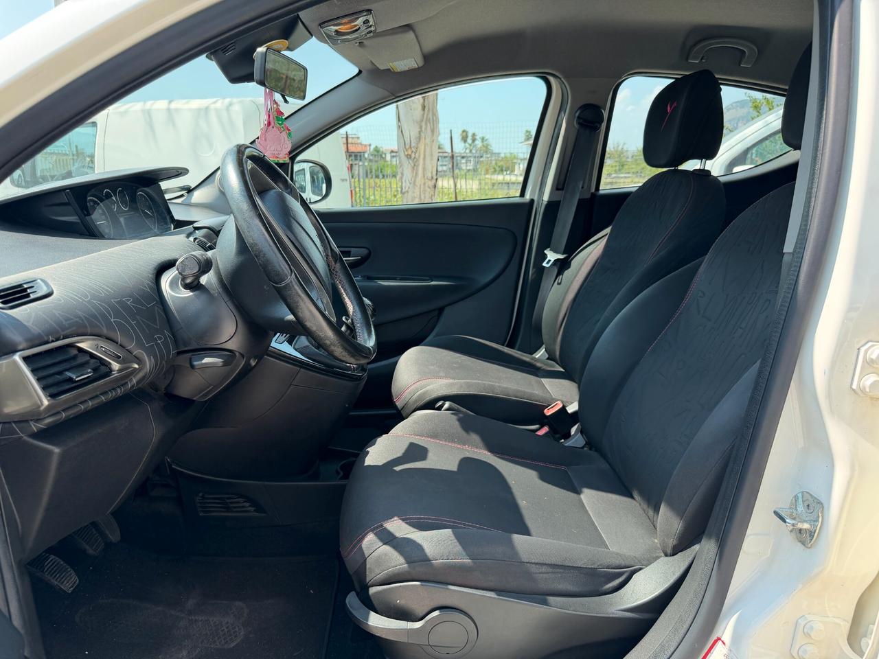 LANCIA YPSILON 2013 900 NATURAL/POWER 85 CV