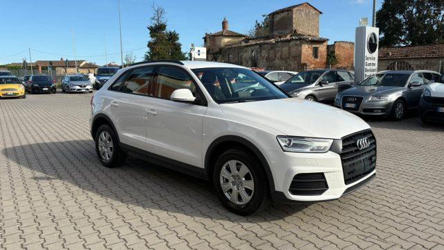 AUDI Q3 2.0 TDI 150 CV Business