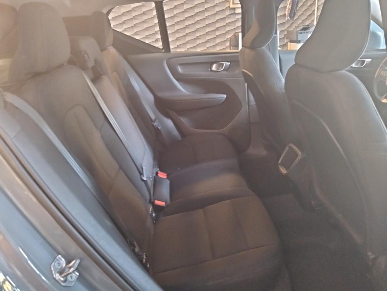 Volvo XC40 D3 AWD Geartronic Business