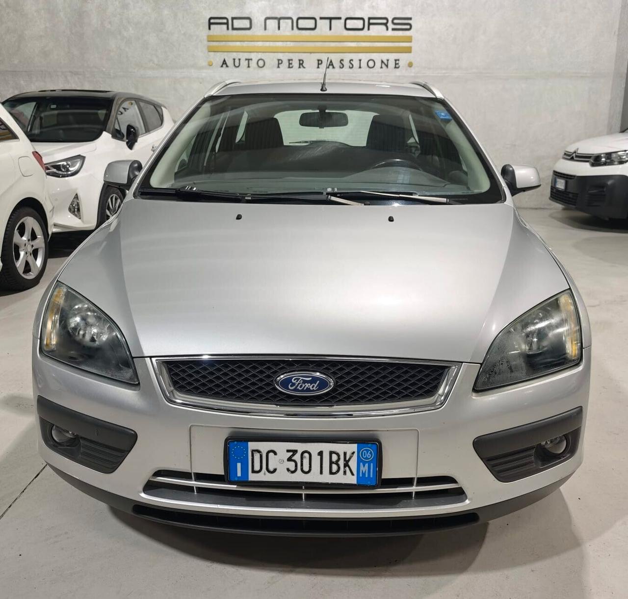 Ford Focus Benzina Neopatentati Bluetooth Apple CarPlay