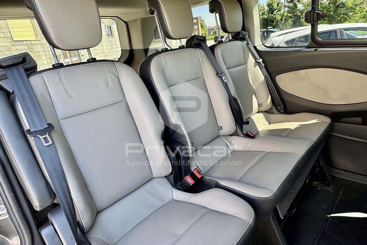 FORD Tourneo Custom 310 2.0 TDCi 170CV aut. PC Titanium