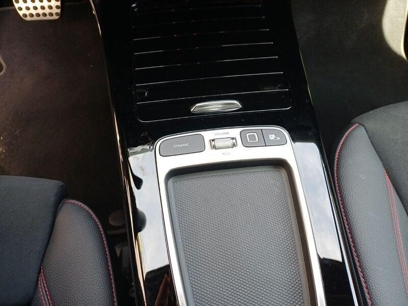 Mercedes-Benz Classe A A 180 d AMG Line Advanced Plus