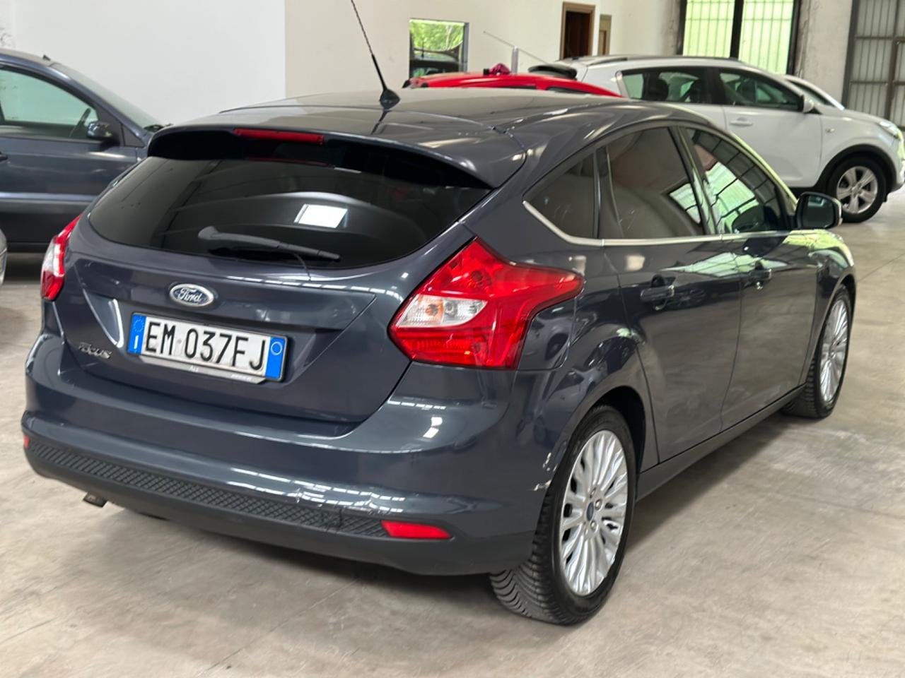 Ford FOCUS 1.6 TDCi 115 CV TITANIUM EU5B NAVI FULLOPT KMCERT