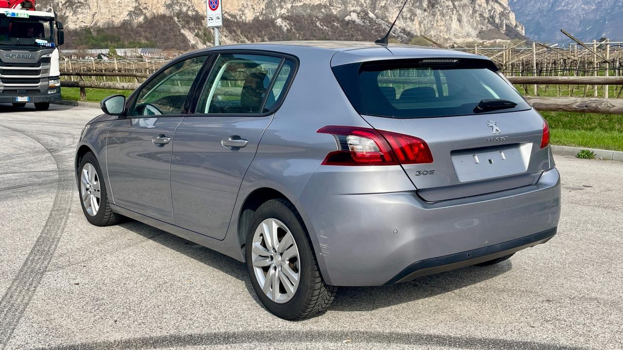 PEUGEOT 308 1.5 BLUEHDI - 2019