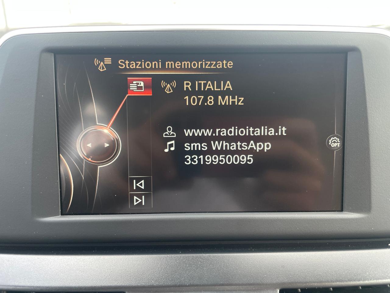 Bmw 218d Active Tourer Luxury auto-NAVI-RETRO-PELLE