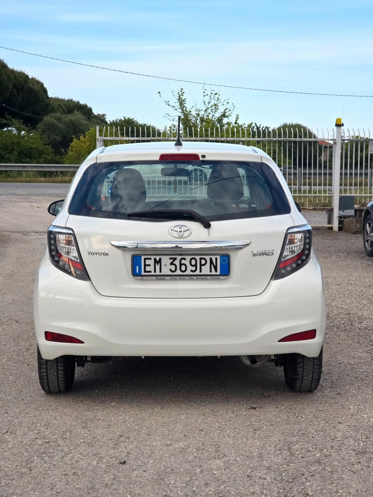 Toyota Yaris 1.0 5 porte Active