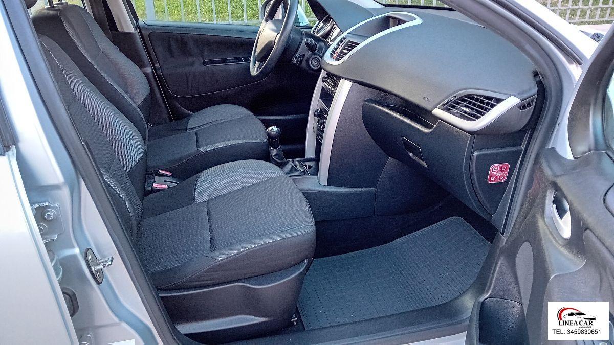 PEUGEOT - 207 1.4 benzina/gpl - ok neopatentati