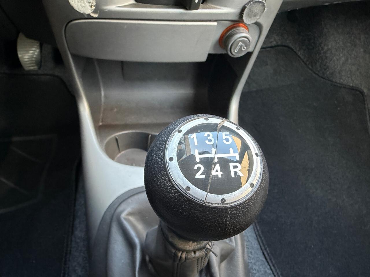 FIAT PUNTO 1.2 BENZINA EURO4 CLIMA FUNZIONATE