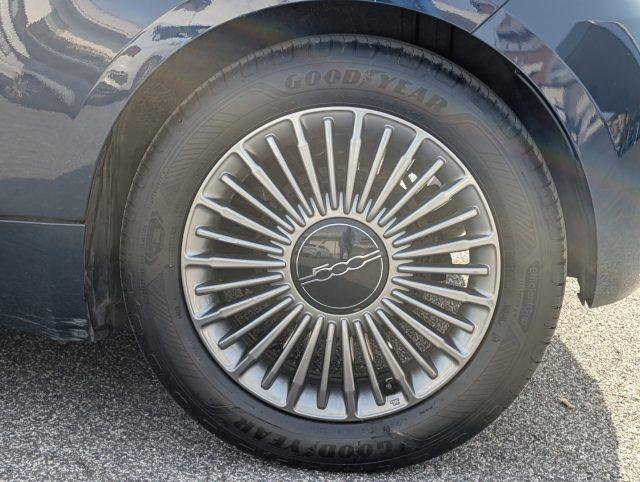 FIAT 500 Icon + Berlina 42 kWh