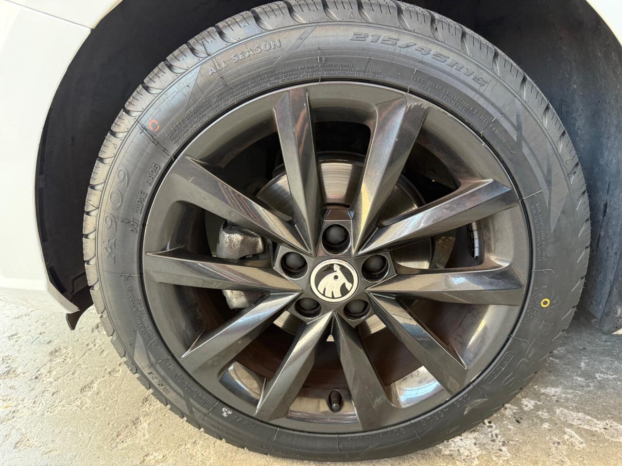 Skoda Fabia 1.0 TSI Twin Color Nero