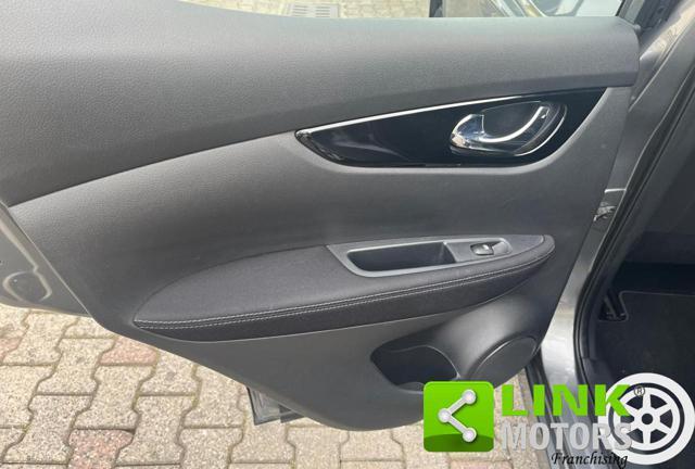 NISSAN Qashqai 1.3 DIG-T 160 CV DCT Business