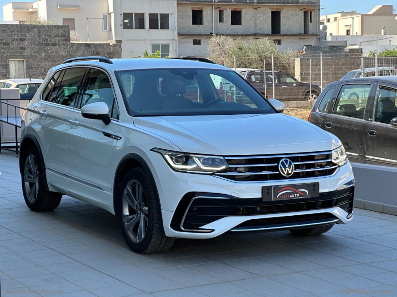 VOLKSWAGEN Tiguan 2.0 TDI 150CV SCR DSG R-Line