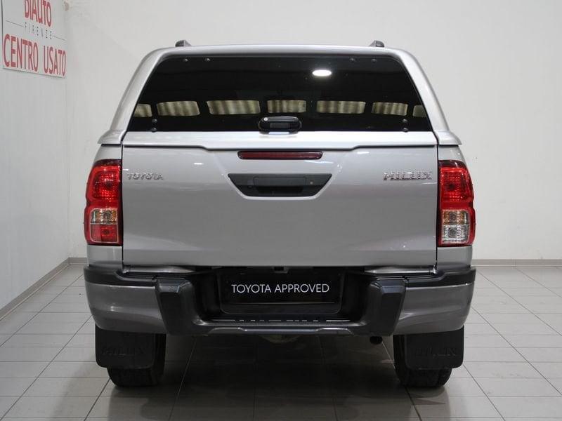 Toyota Hilux 2.4 D-4D A/T 4WD 4 porte Double Cab Lounge