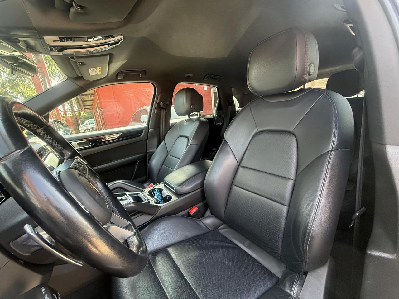 Porsche Cayenne 3.0 V6 E-Hybrid R21 CRONO PACK FULL LED