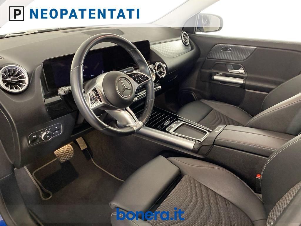Mercedes GLA 180 180 Progressive Advanced Plus 7G-DCT