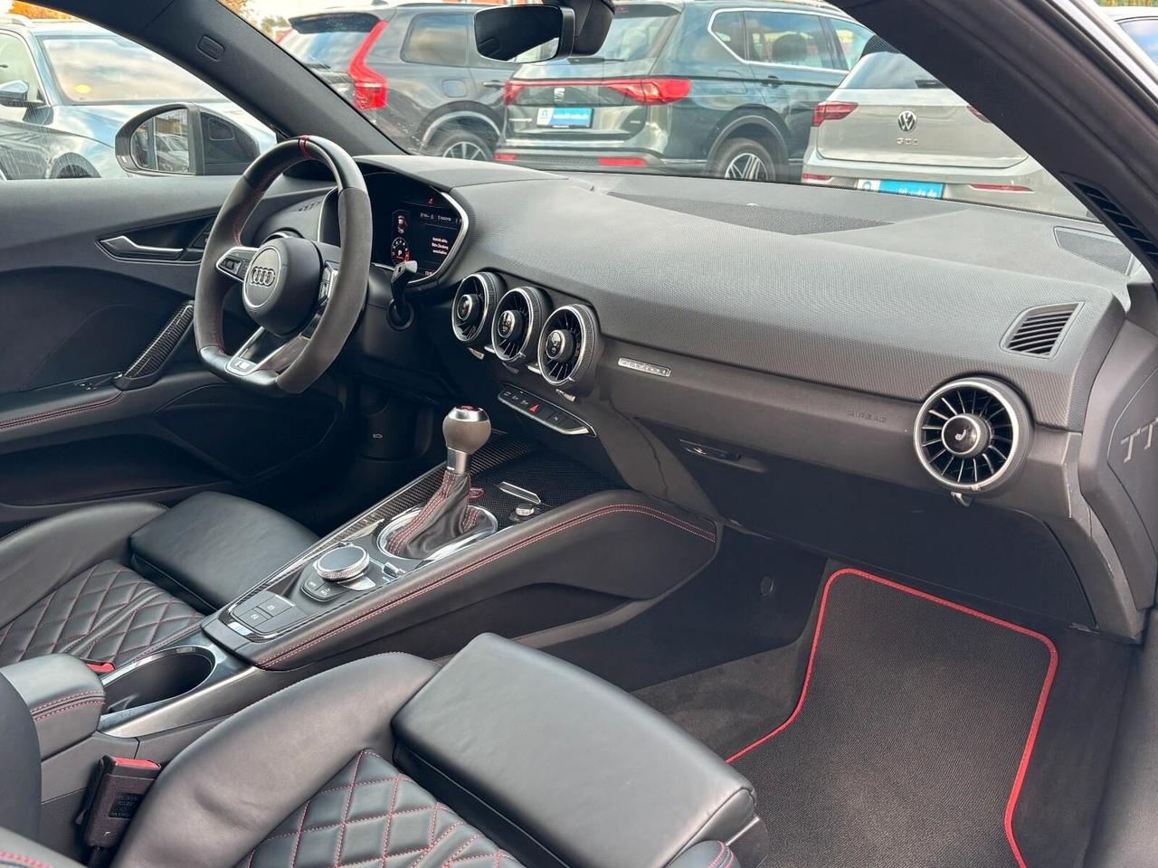 Audi TT TTS Coupé TFSI quattro S tronic