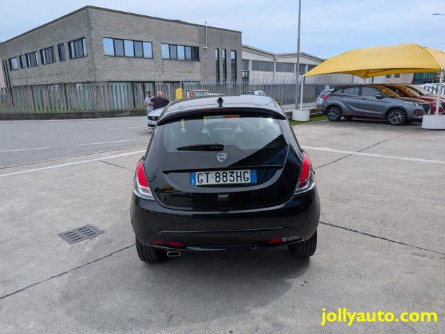 LANCIA Ypsilon 1.0 FireFly 5p S&S Hybrid Platino OK NEOPATENTATI