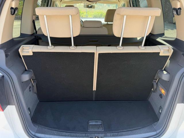 VOLKSWAGEN Touran 7posti 1.6 TDI DSG senza nessun lavoro da fare