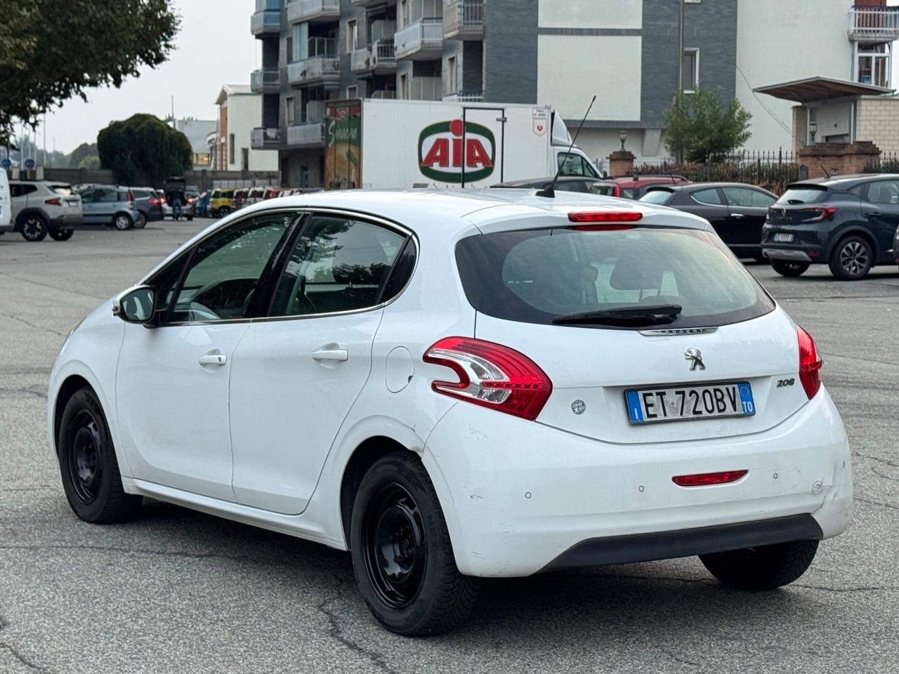Peugeot 208 1.2 VTi 82 CV 5 porte Allure