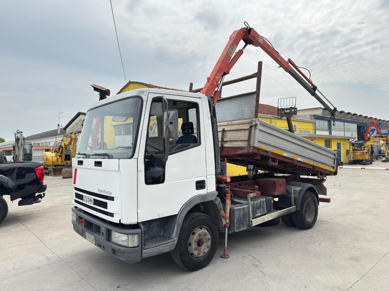 Iveco Eurocargo 100E15 ribaltabile - gru Fassi F30