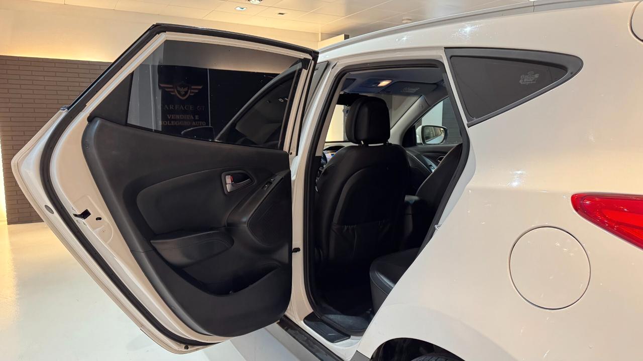 Hyundai iX35 1.7 CRDi 2WD Xpossible - 2014