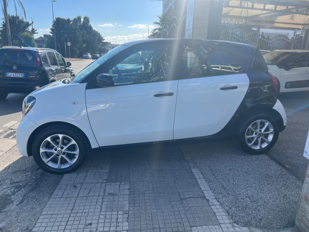 Smart ForFour 70 1.0 Passion