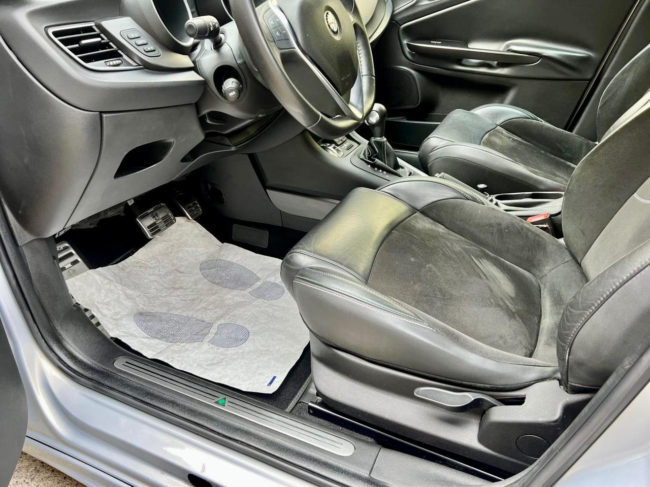 Alfa Romeo Giulietta TBI Quadrifoglio Verde TCT