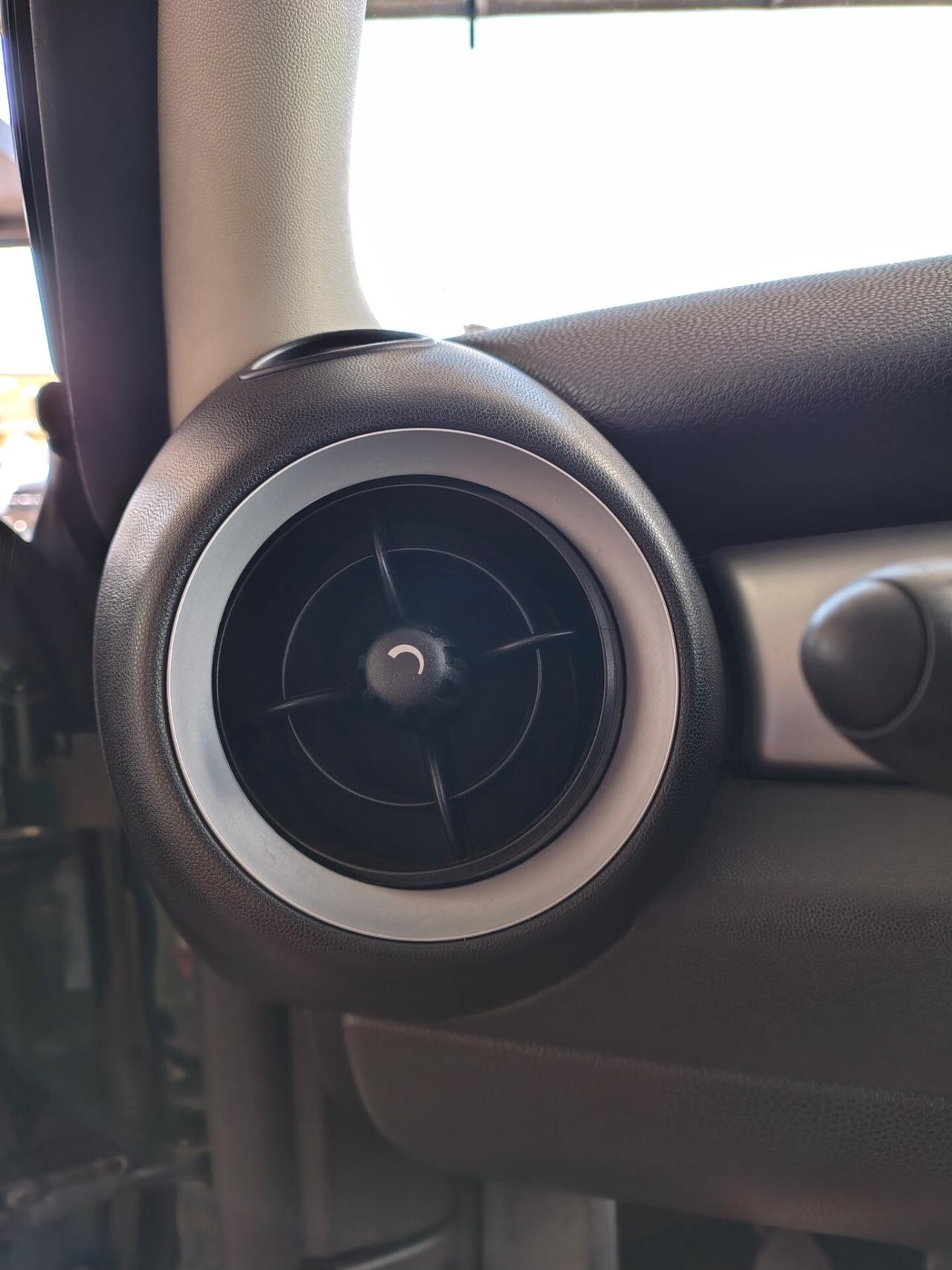 Mini 1.6 Benz. One OK NEOPATENTATI
