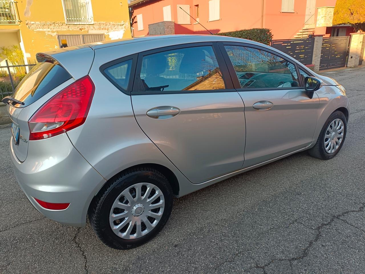 Ford Fiesta 1.2 5 porte