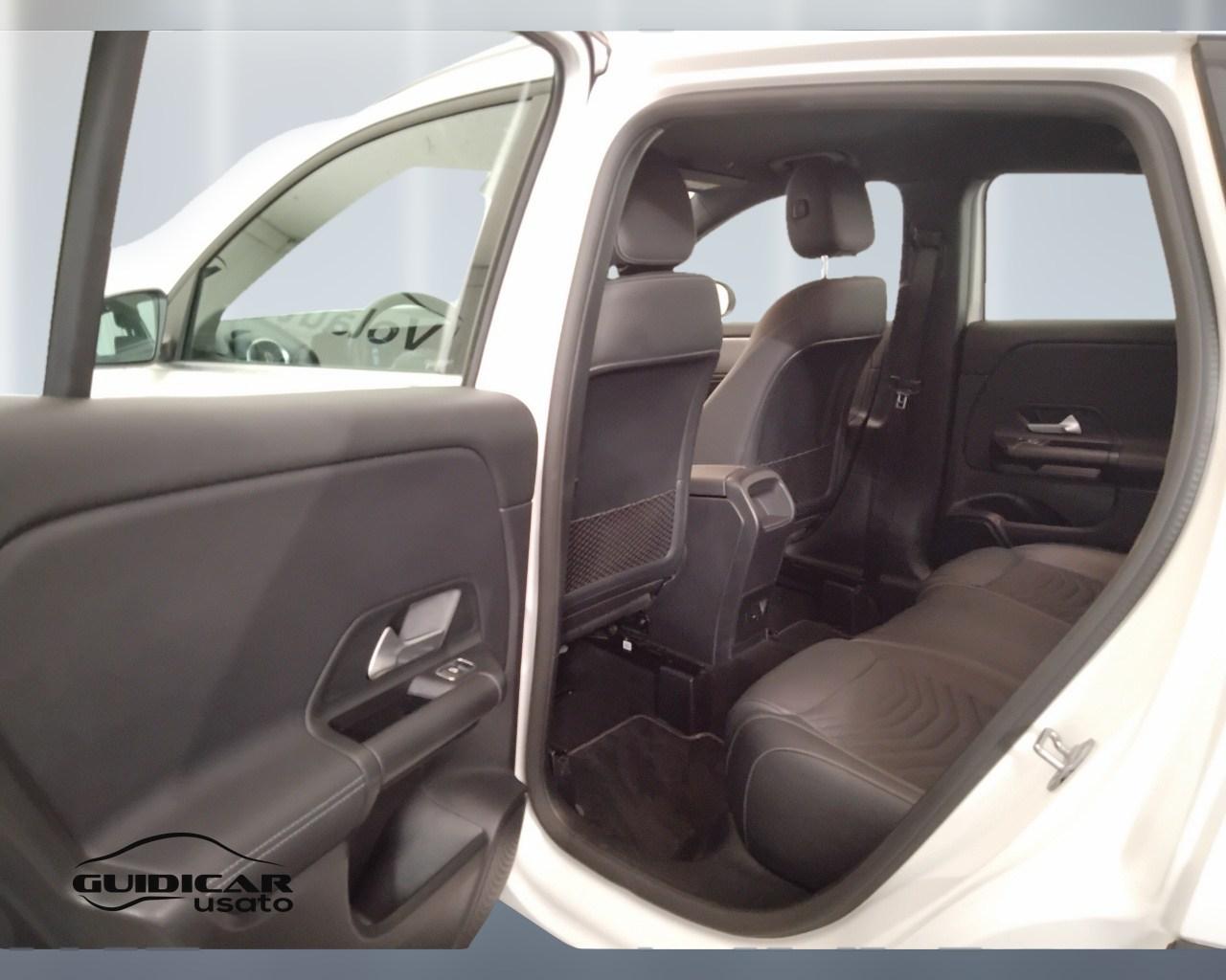 Mercedes-Benz GLA-H247 2020 - GLA 180 d Sport auto