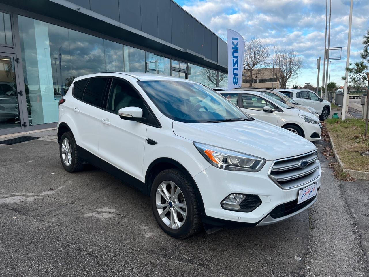 FORD KUGA 1.5 BZ 120CV - OK NEOPATENTATI