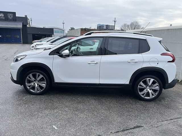 Peugeot 2008 BlueHDi 100 S&S Allure