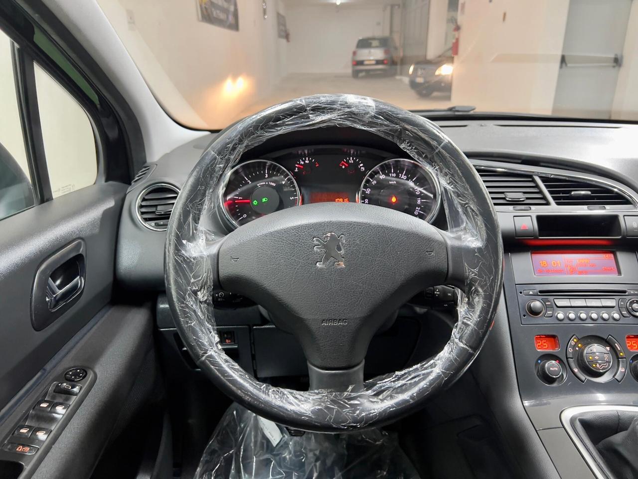 Peugeot 3008 1.6 HDi 112CV Tecno