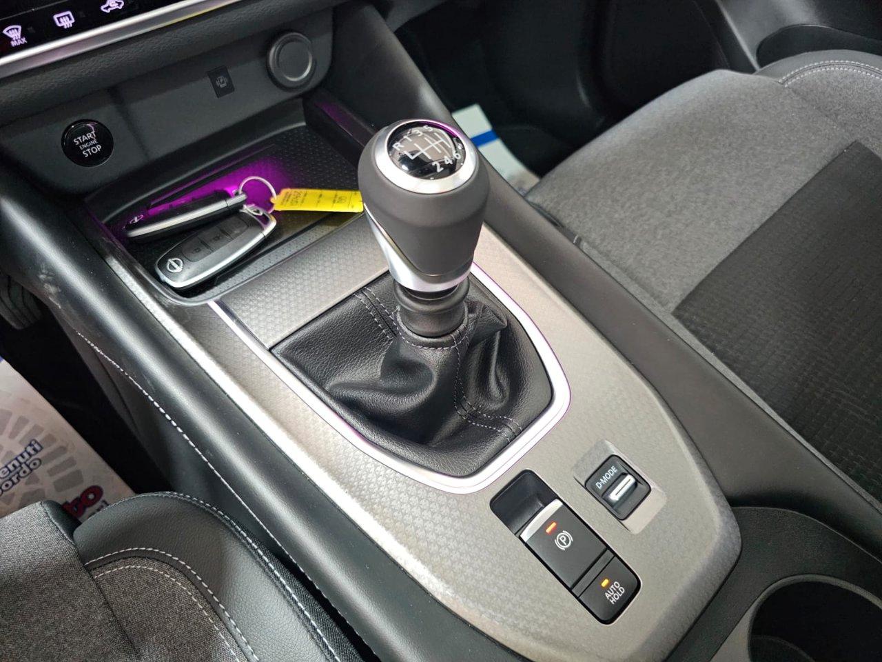 Nissan Qashqai 1.3 mhev N-Connecta 2wd 140cv + TETTO PANORAMICO