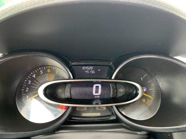 RENAULT Clio 1.2 75 CV 5 porte Duel