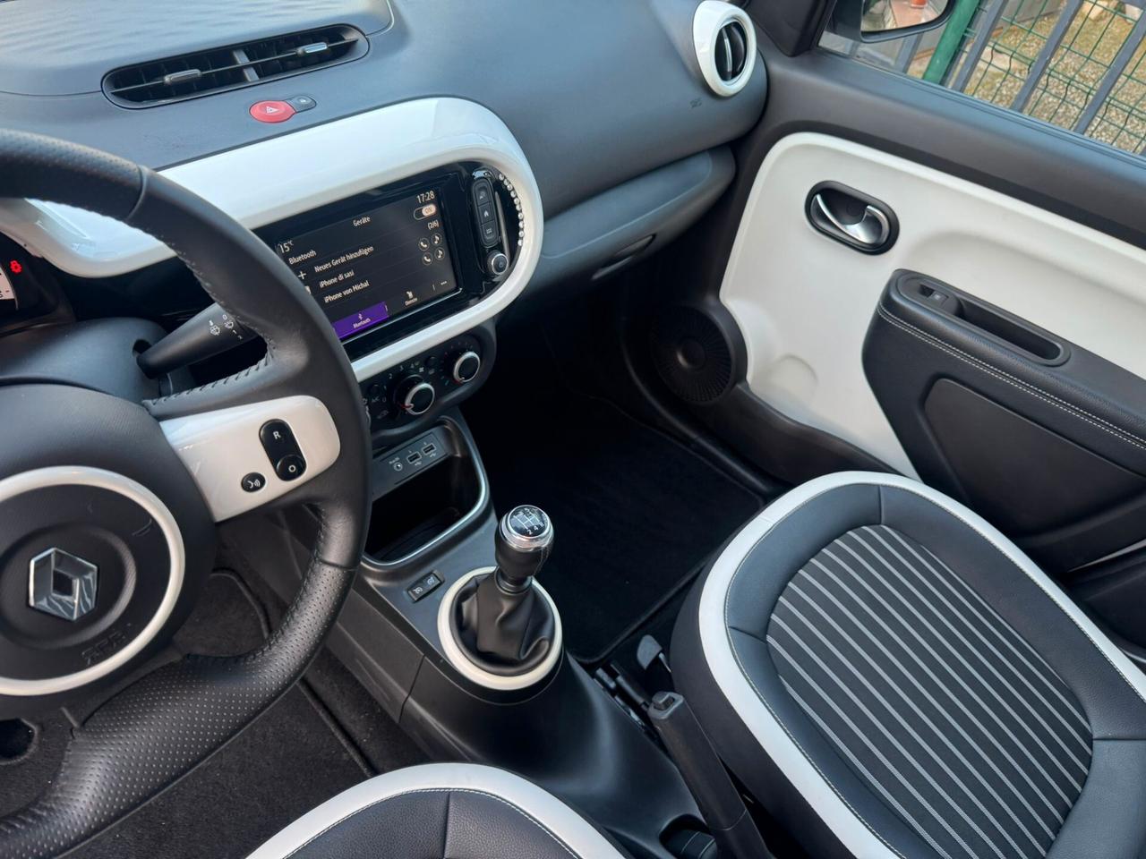 Renault Twingo SCe 65 CV Duel2