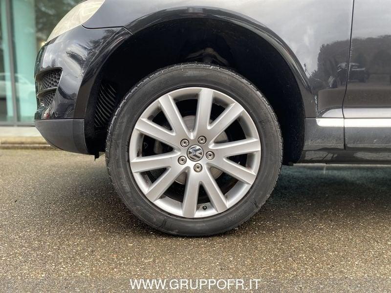 Volkswagen Touareg 2.5 R5 TDI DPF tiptronic