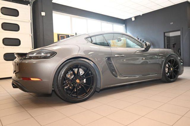 PORSCHE 718 CAYMAN 2.0 300CV PDK BLACKSERIES NAVI 20"LED FULL!
