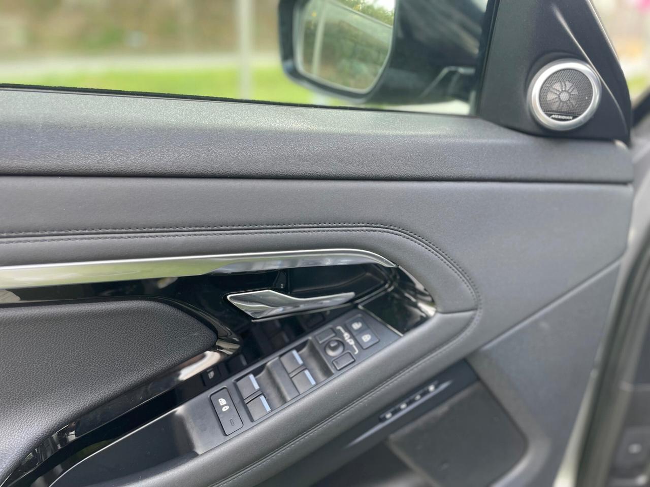 Land Rover Range Evoque 2.0D I4 204 CV AWD Auto R-Dynamic HSE