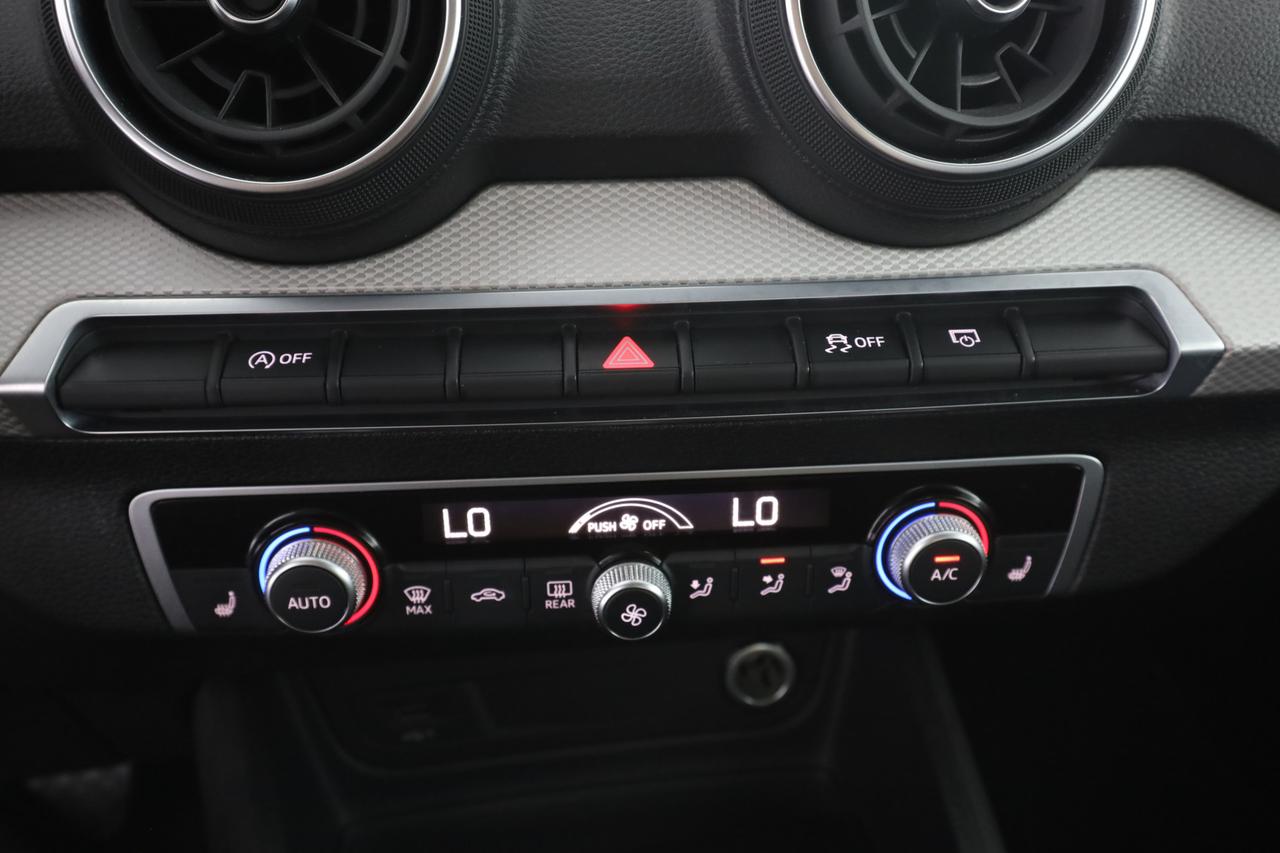 AUDI Q2 35 TFSI S tronic Admired Advanced